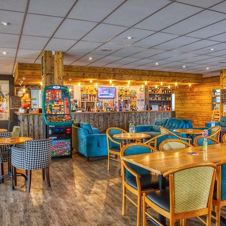 Newlands Holidays Bridport Extérieur photo