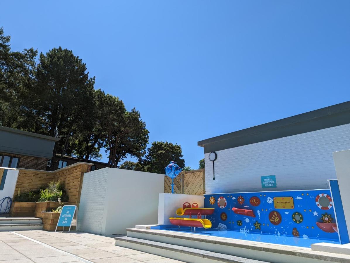 Newlands Holidays Bridport Extérieur photo