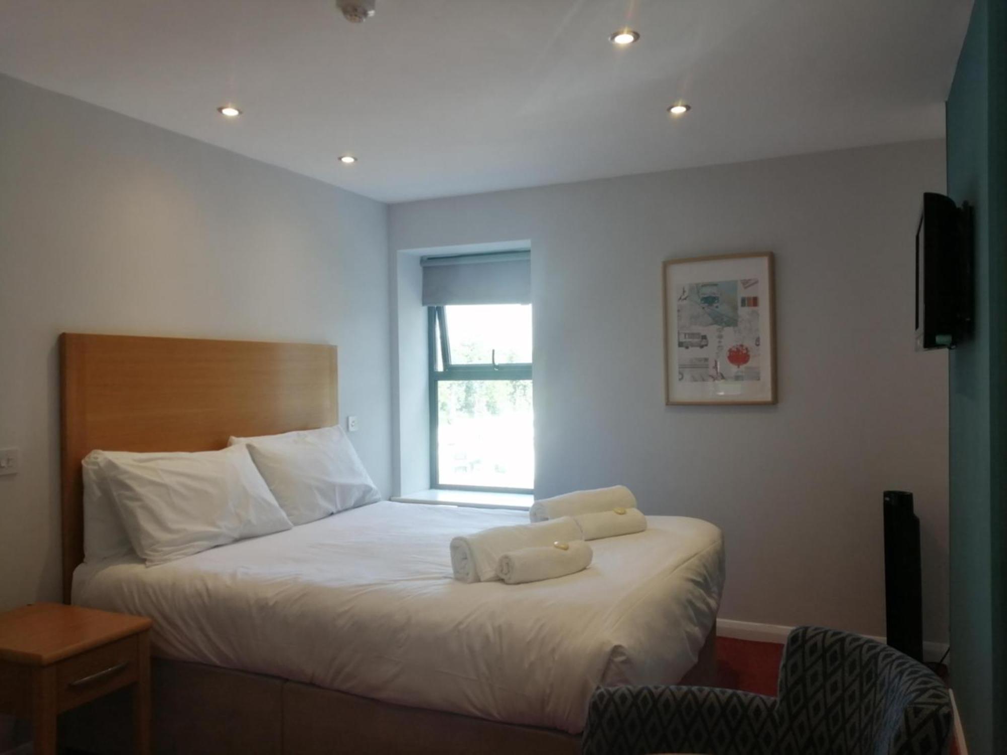 Newlands Holidays Bridport Extérieur photo