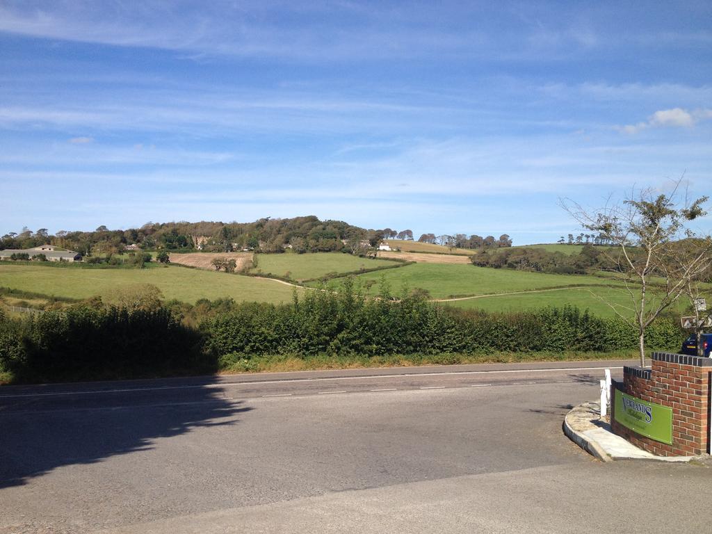 Newlands Holidays Bridport Extérieur photo