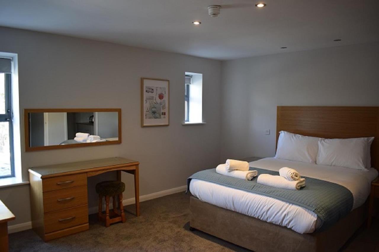 Newlands Holidays Bridport Extérieur photo