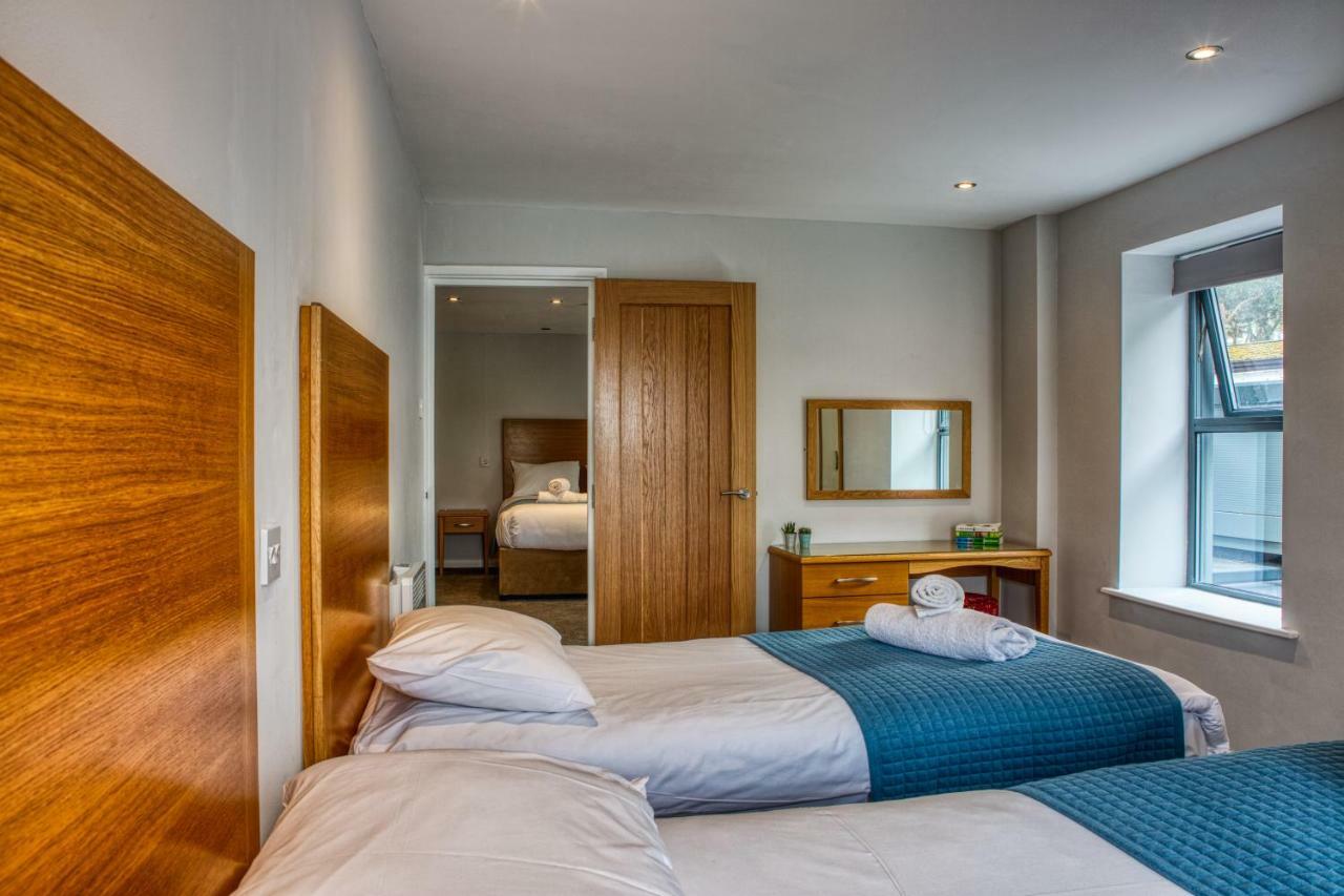 Newlands Holidays Bridport Extérieur photo