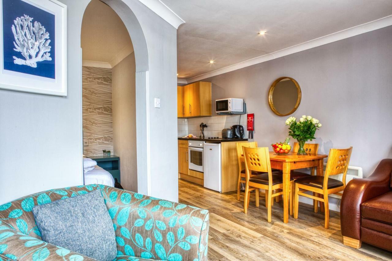 Newlands Holidays Bridport Extérieur photo